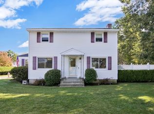 428 Tinkham Rd, Springfield, MA 01129