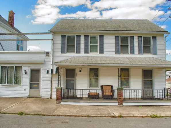 131 W 7th St, Mount Carmel, PA 17851