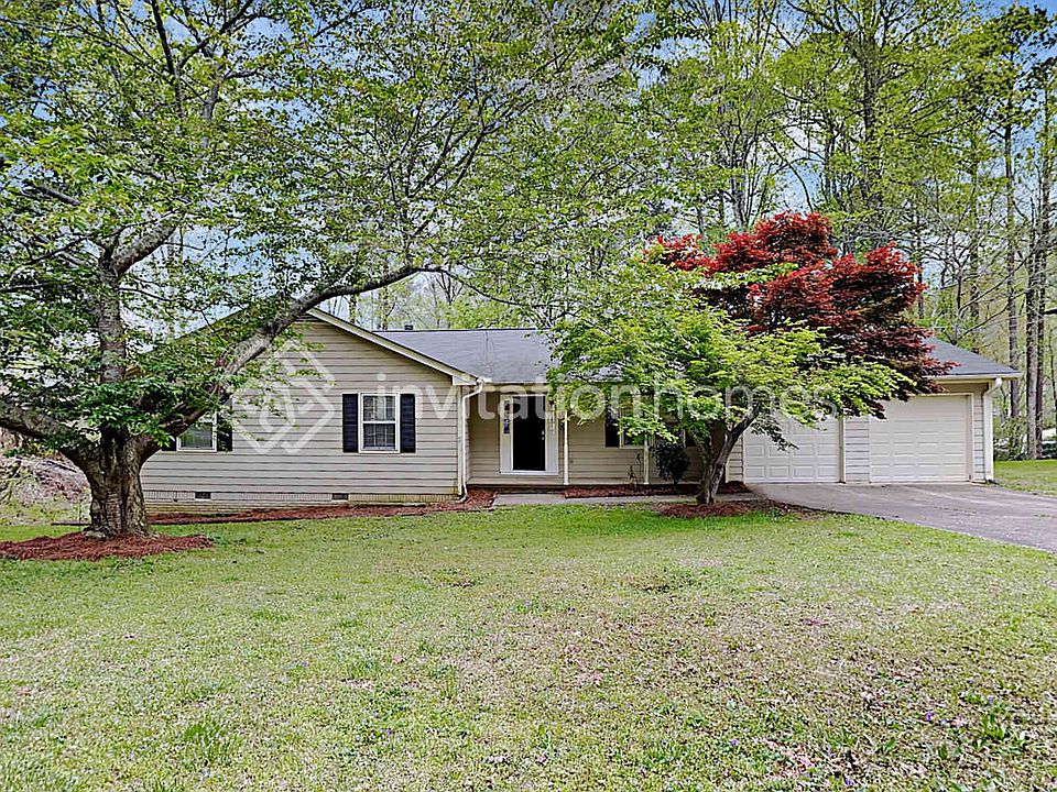 1st image of 388 Summerville Dr