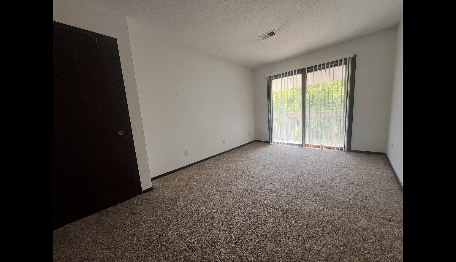 3475 N Willow Court — Photo 3