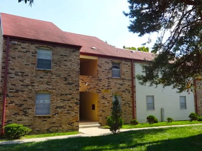 The Citadel Apartments — Photo 12