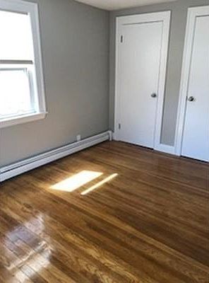 3rd image of 15 Dorchester St APT 2