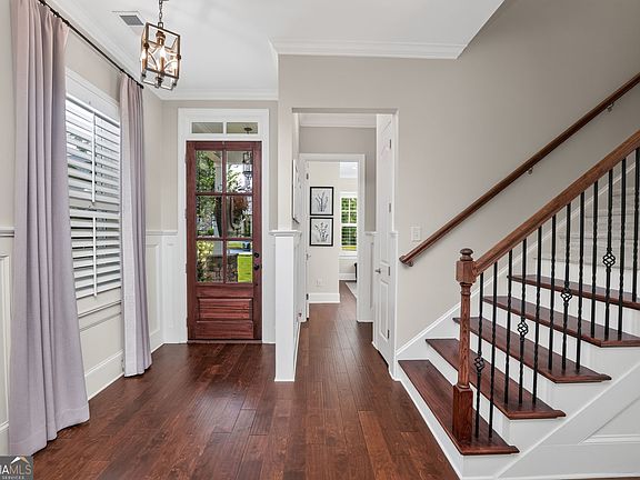 4th image of 408 Serenity Ln E