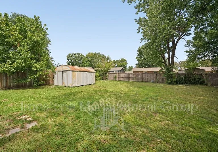 908 W El Paso Pl — Photo 15