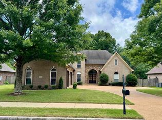 245 Amber Waves Ln, Collierville, TN 38017
