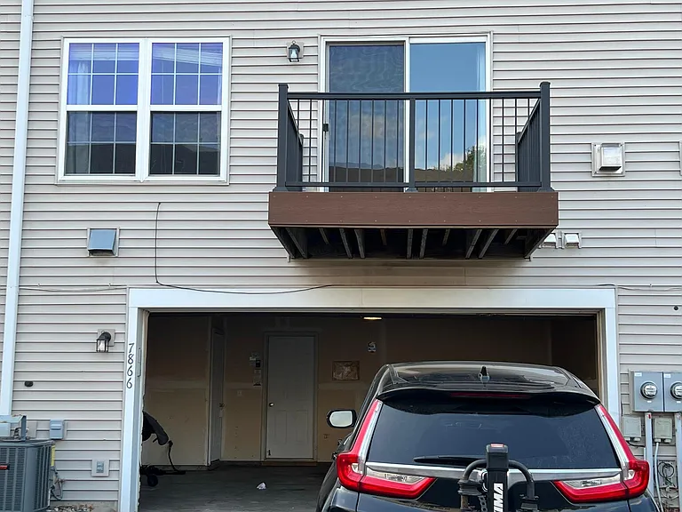 7866 Old Carriage Ct #7866 — Photo 3