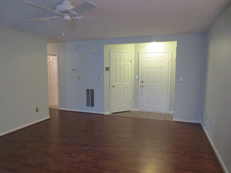 1523 Penrose Arch — Photo 8