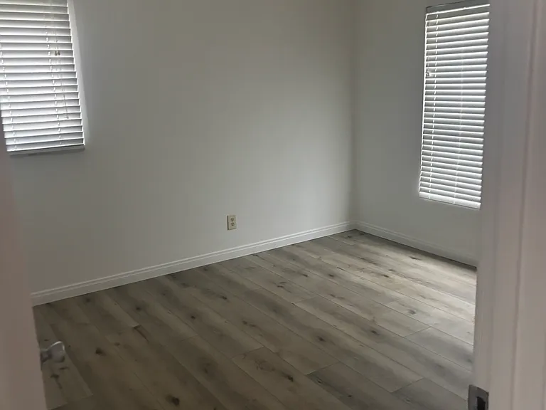 4715 Milne Dr — Photo 12