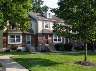 214 Black Hawk Ct, Media, PA 19063