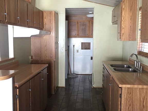 2nd image of 211 S Walker Ave