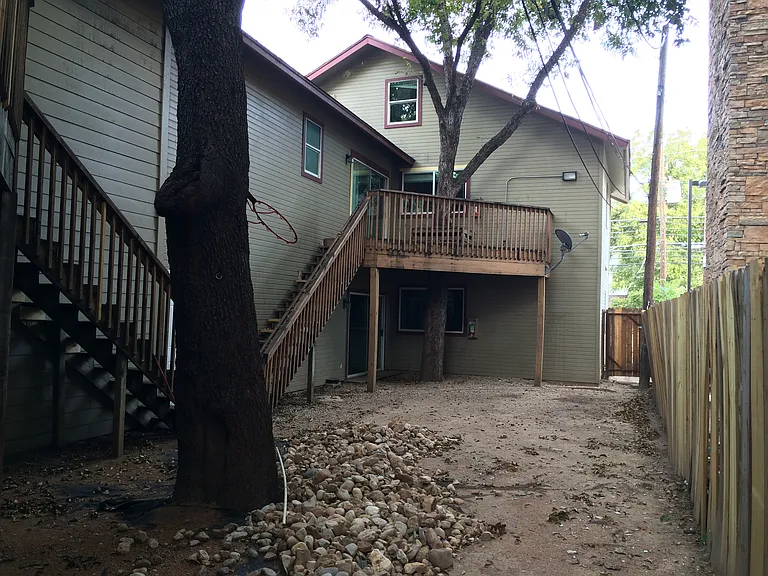 2809 Rio Grande St #1 — Photo 5