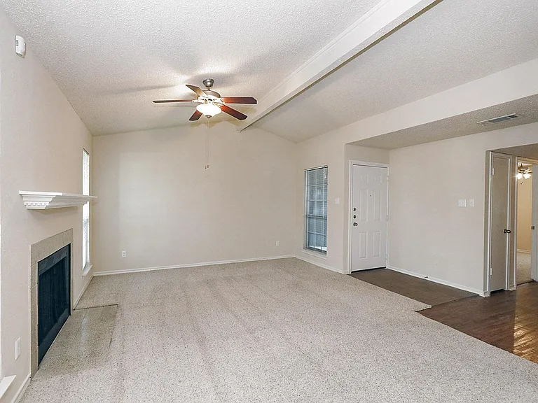 2730 Oak Tree Dr — Photo 6