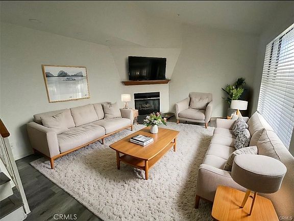 4th image of 521 W Duarte Rd APT E