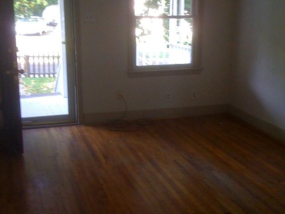 upstairs living room looking at the front