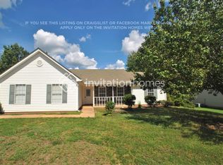 500 Sarahs Ln, Locust Grove, GA 30248