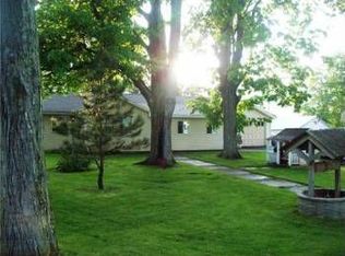 5115 Gray St, North Rose, NY 14516