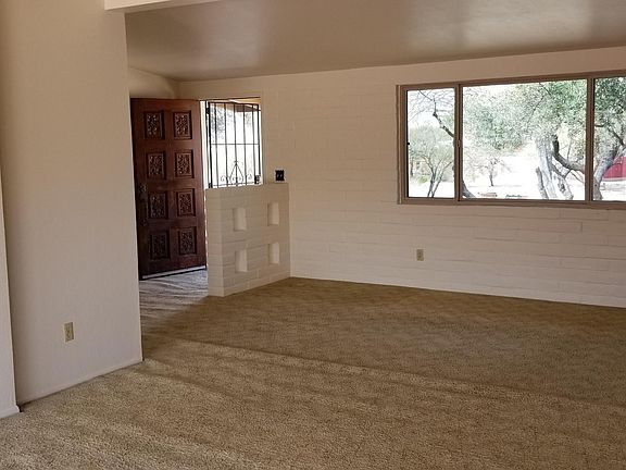 4th image of 1601 W Calle Del Media