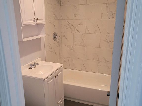 5th image of 2021 Stenton Ave #3