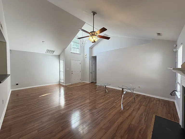 7514 Starvalley Dr — Photo 3