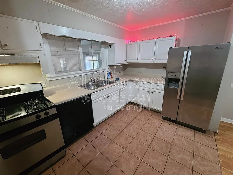 1662 Idlewood Rd #1 — Photo 7