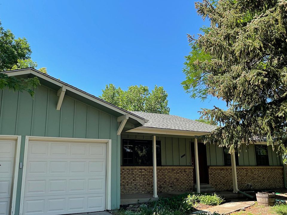 Mature trees and a spacious driveway