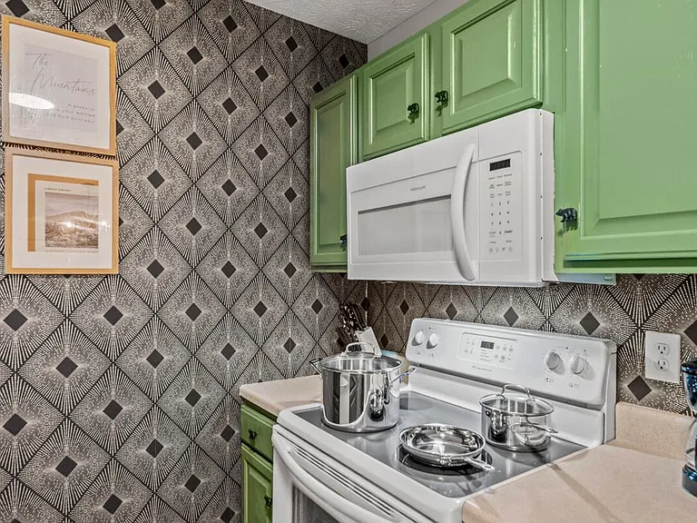 1430 William Holt Blvd — Photo 10