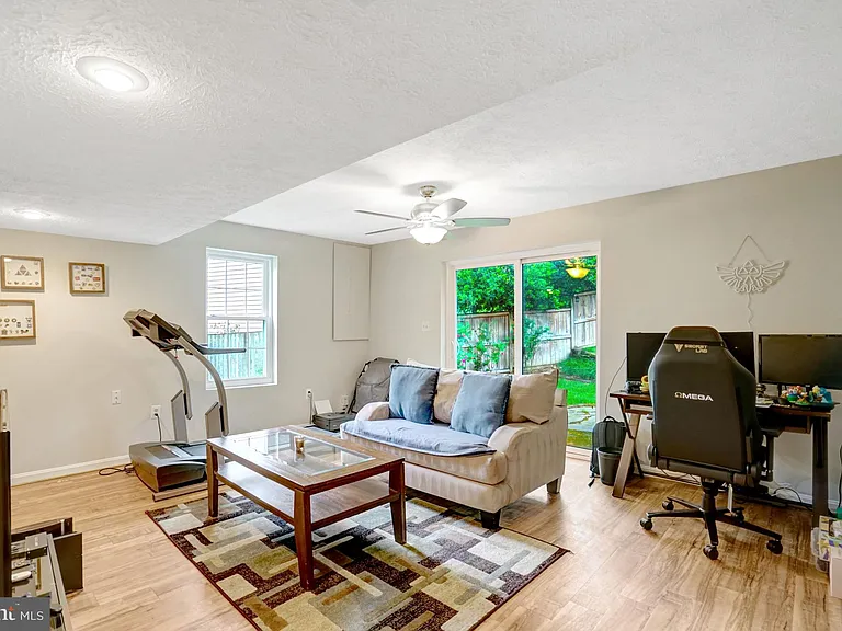 7729 Silver Sage Ct — Photo 66