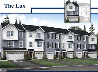 5 Sanctuary Pl, West Deptford, NJ 08086