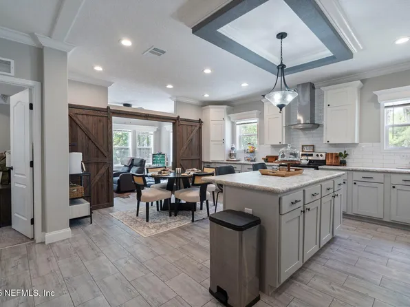 265 INDIAN LAKES FOREST Road, Florahome, FL 32140