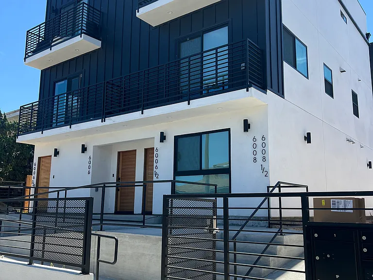 6006 Comey Ave — Photo 30