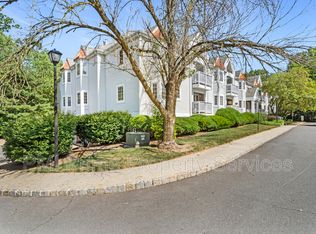 13C Leva Dr, Morristown, NJ 07960