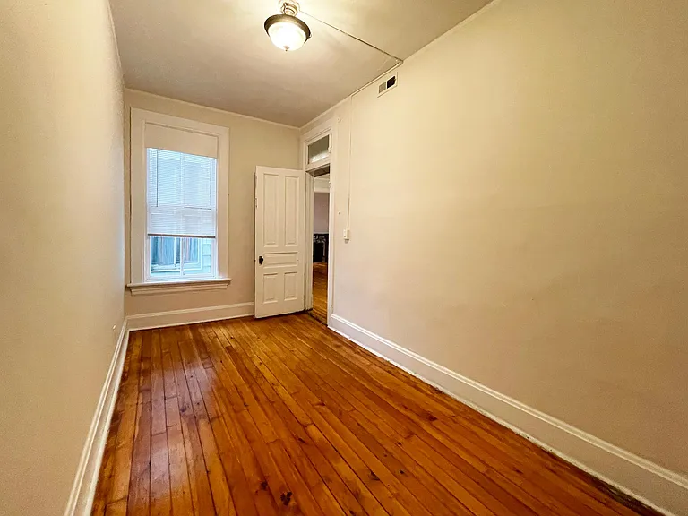 1434 N North Park Ave #2 — Photo 12