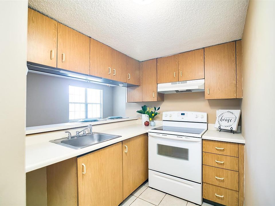 9702 Raintree Village Dr 1F, Hillsboro, MO 63050 Zillow