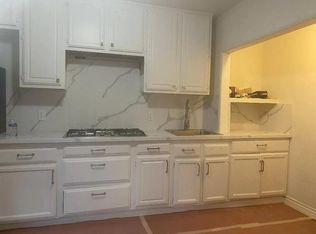 10045 Saloma Ave, Mission Hills, CA 91345