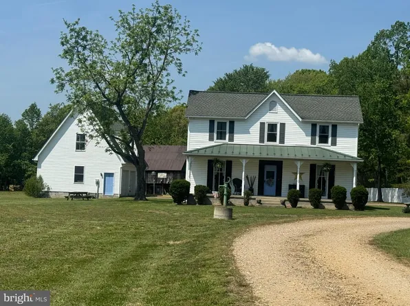 8155 Wheatley Rd, La Plata, MD 20646