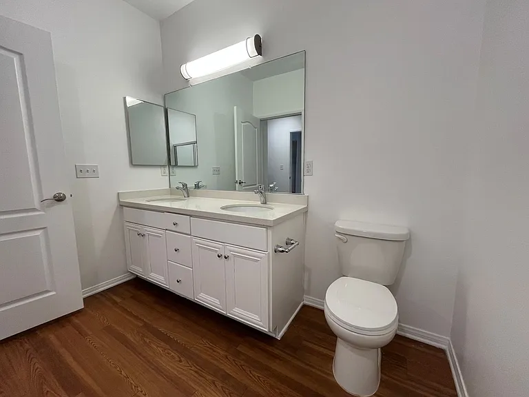 2245 Beverly Glen — Photo 86