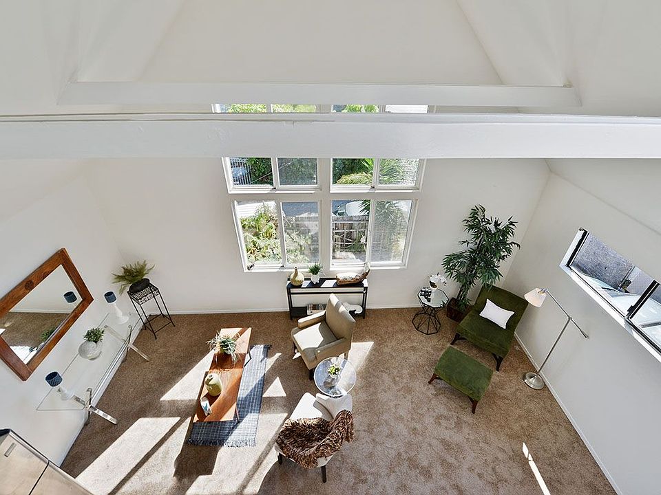 View from Bonus loft