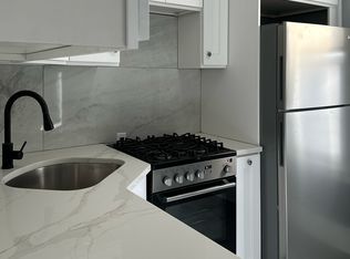 4210 25th Ave #2, Astoria, NY 11103