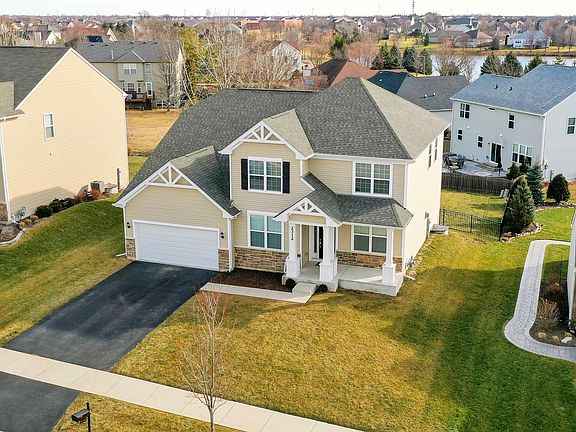 3rd image of 2312 Lundquist Dr
