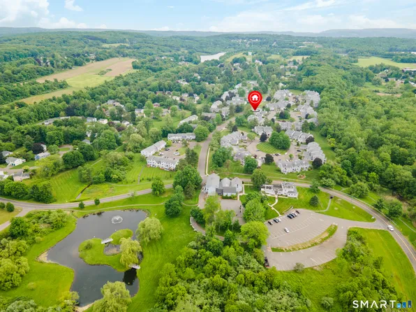 791 Long Hill Road #E, Middletown, CT 06457