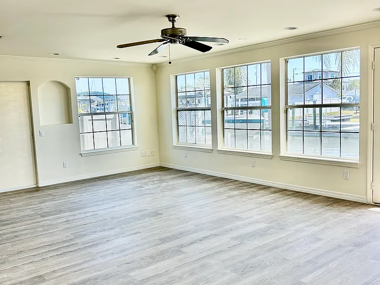 13802 Coco Ave — Photo 11