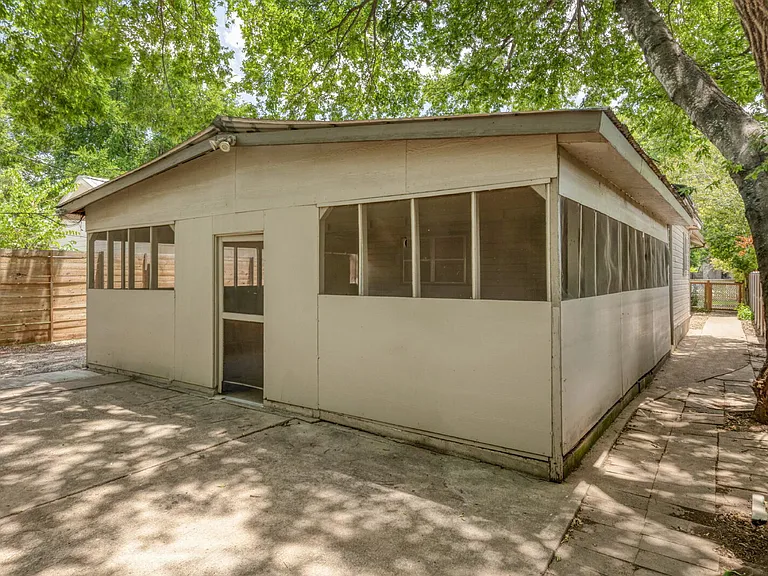 2318 Willow St #A — Photo 21