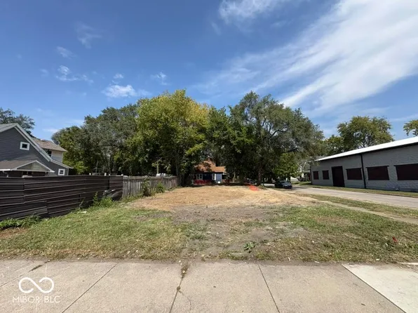 2850-2852 E New York St, Indianapolis, IN 46201