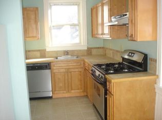 69 Carrington Ave FLOOR 3, Providence, RI 02906