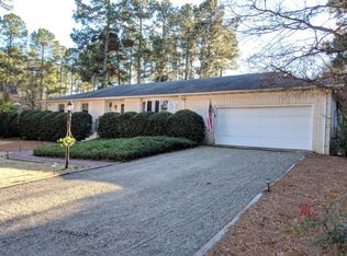 103 Sweetbriar Ct, West End, NC 27376
