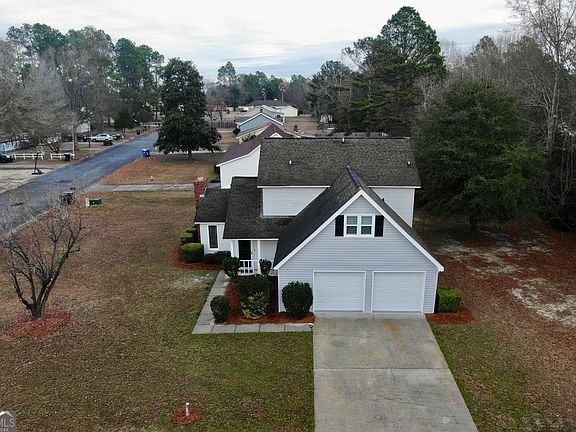 4th image of 1610 Lance Dr