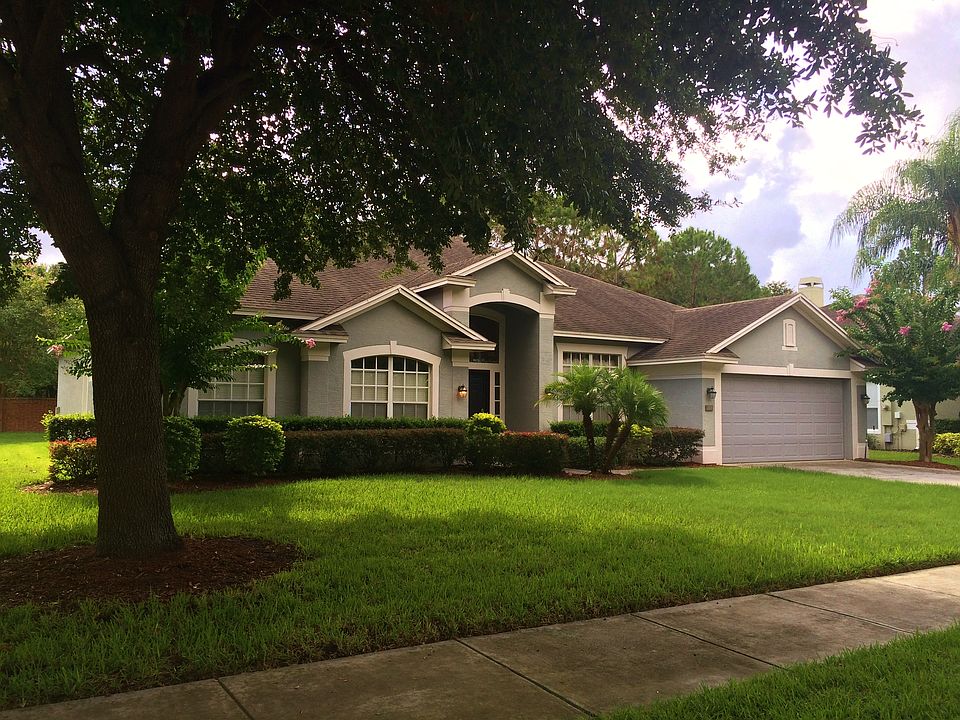 1st image of 233 Blue Stone Cir