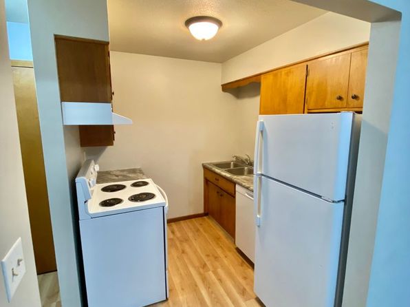 409 9th Ave N APT 3
