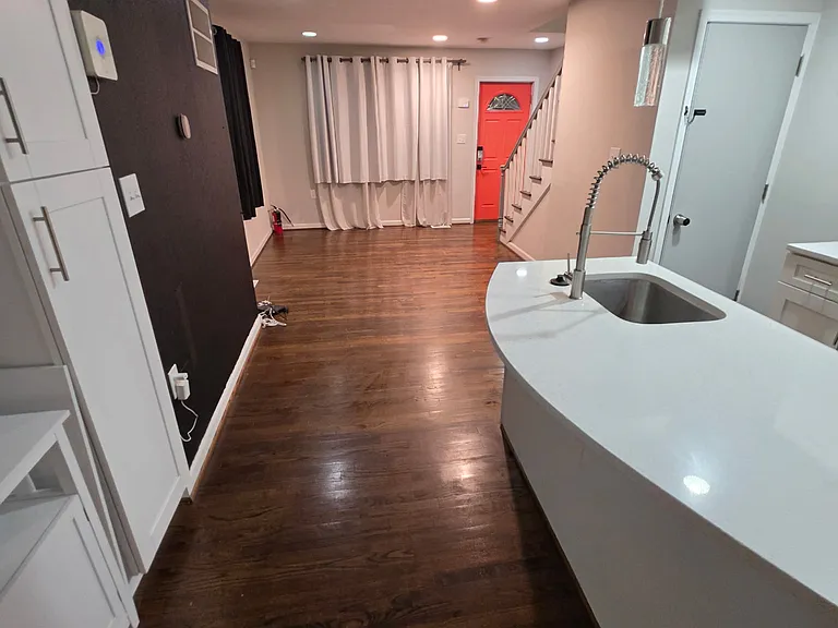 601 44th St NE — Photo 18