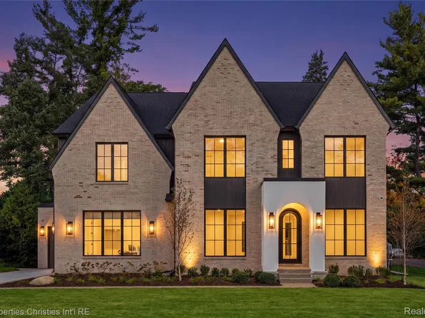 1570 Northlawn Blvd, Birmingham, MI 48009